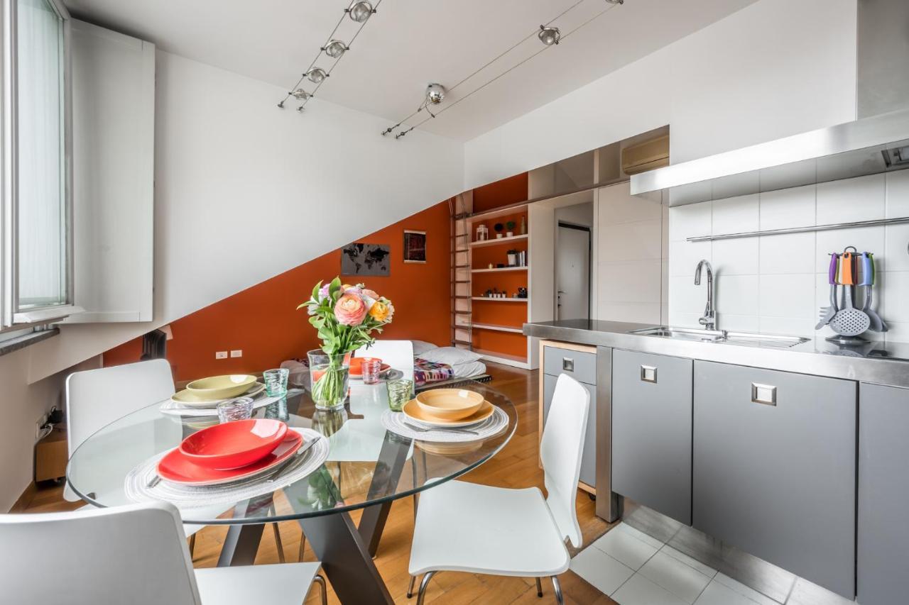 Appartamento The Orange Attic - Navigli Area Milano Esterno foto